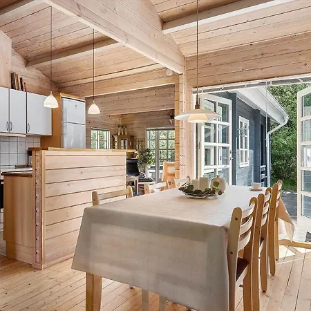 Lf16183-logstor-monasvej-1 *